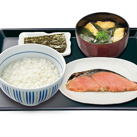 Quintessa Hotel Chiba Funabashi Buitenkant foto