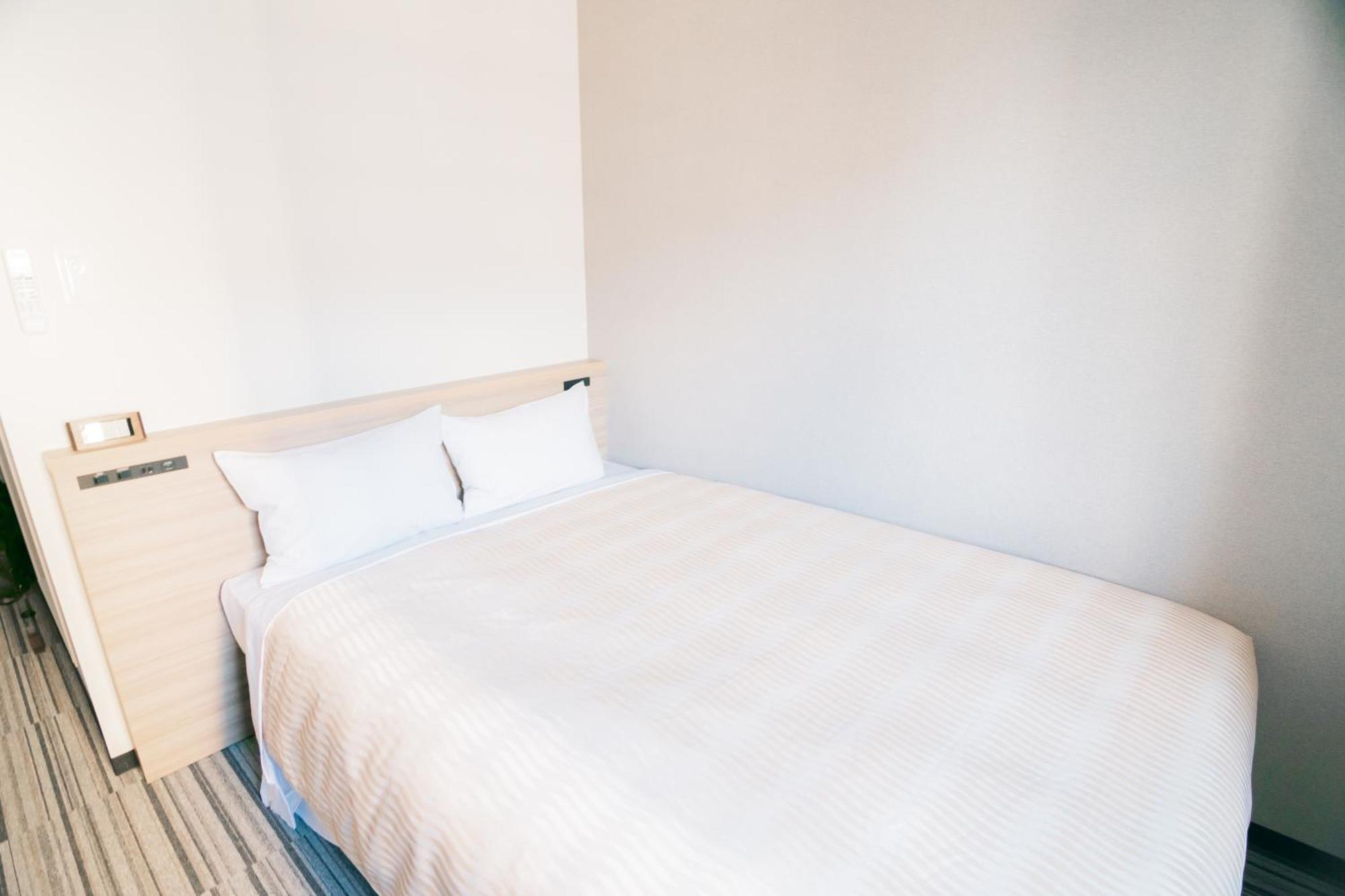 Quintessa Hotel Chiba Funabashi Buitenkant foto